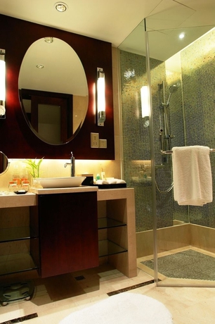 Imagen de la habitación del Hotel Sheraton Shenzhen Futian. Foto 12