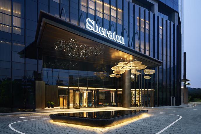 Imagen de los exteriores del Hotel Sheraton Shenzhen Nanshan. Foto 7