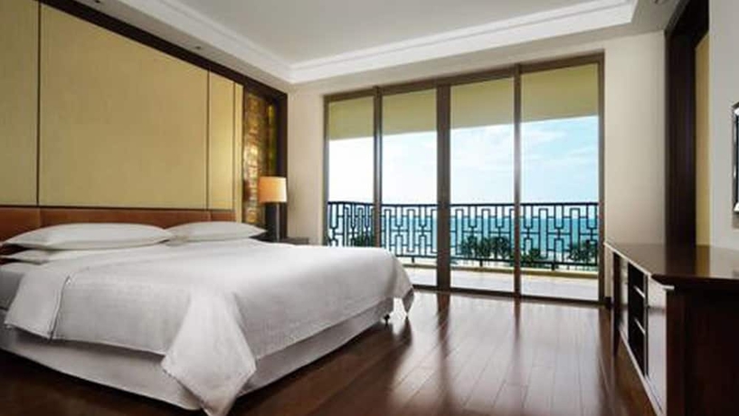 Imagen de la habitación del Hotel Sheraton Shenzhou Peninsula Resort. Foto 9