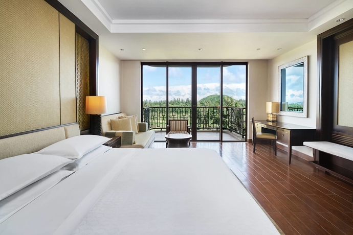 Imagen de la habitación del Hotel Sheraton Shenzhou Peninsula Resort. Foto 13