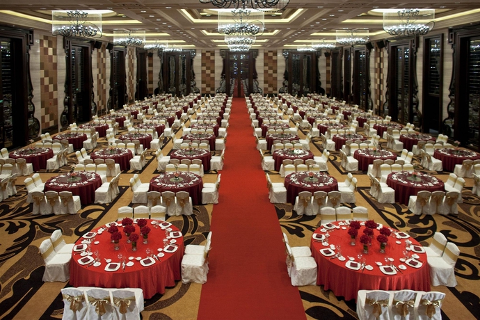 Imagen de los interiores del Hotel Sheraton Shunde. Foto 13