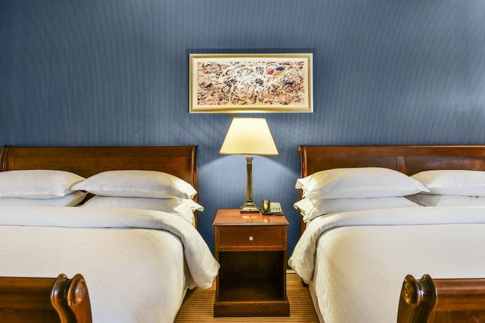 Imagen de la habitación del Hotel Sheraton Skyline Hotel London Heathrow. Foto 8