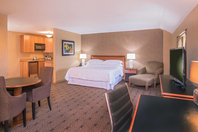 Imagen de la habitación del Hotel Sheraton Springfield Monarch Place. Foto 6