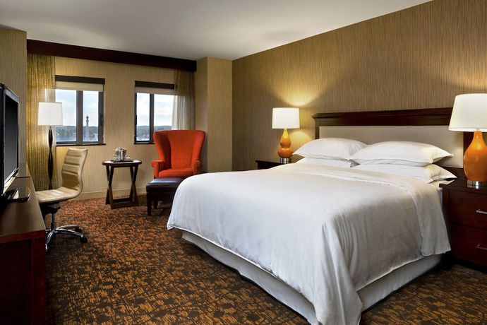 Imagen de la habitación del Hotel Sheraton Springfield Monarch Place. Foto 7