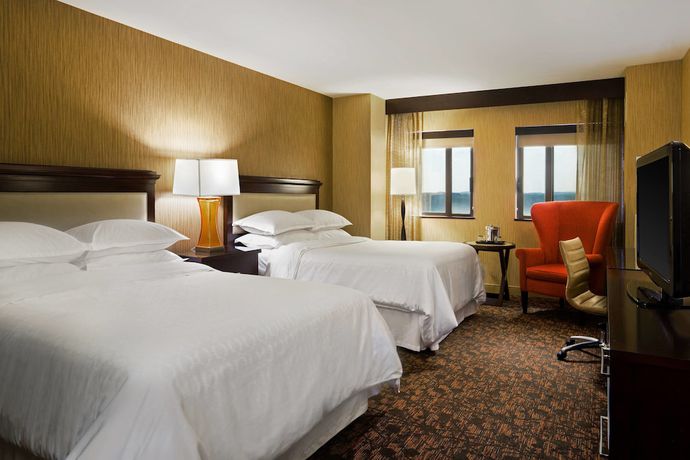 Imagen de la habitación del Hotel Sheraton Springfield Monarch Place. Foto 13