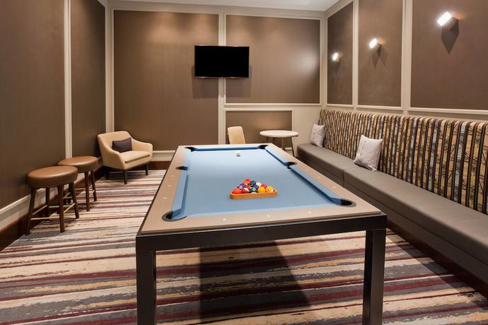 Imagen de los interiores del Hotel Sheraton St. Paul Woodbury. Foto 18