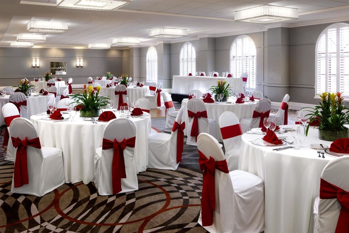 Imagen de los interiores del Hotel Sheraton Suites Fort Lauderdale at Cypress Creek. Foto 10