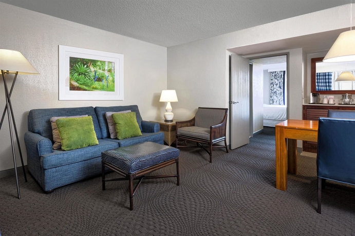 Imagen de la habitación del Hotel Sheraton Suites Fort Lauderdale at Cypress Creek. Foto 7