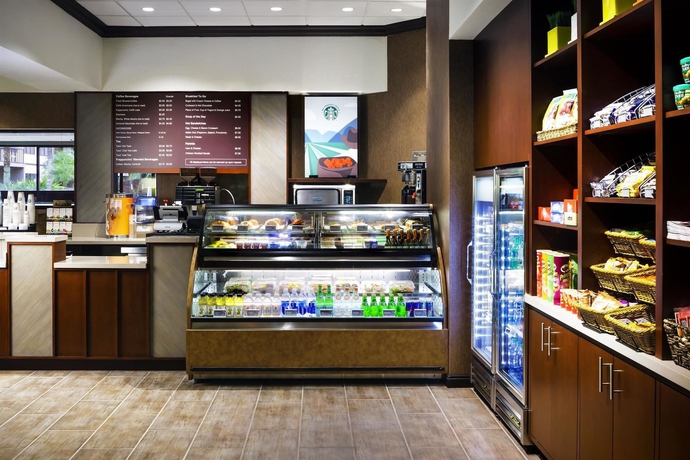 Imagen del bar/restaurante del Hotel Sheraton Suites Orlando Airport. Foto 6