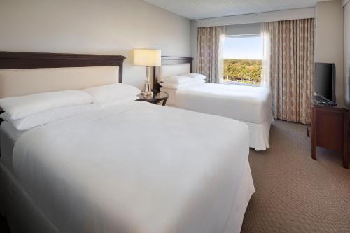 Imagen de la habitación del Hotel Sheraton Suites Plantation. Foto 12