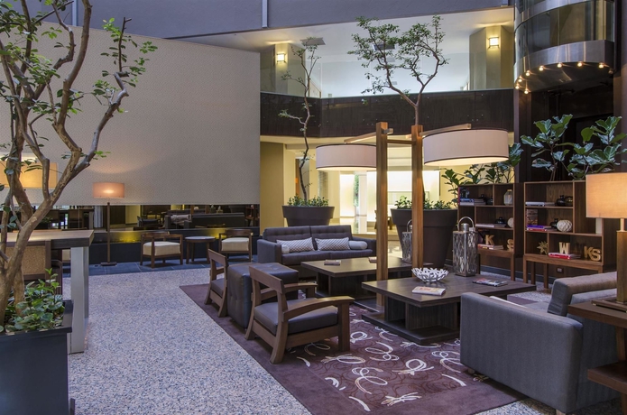 Imagen de los interiores del Hotel Sheraton Suites Santa Fe. Foto 16