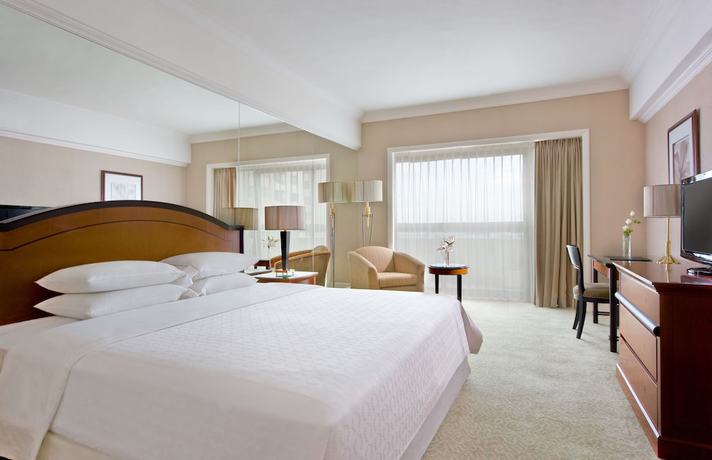 Imagen de la habitación del Hotel Sheraton Surabaya and Towers. Foto 9