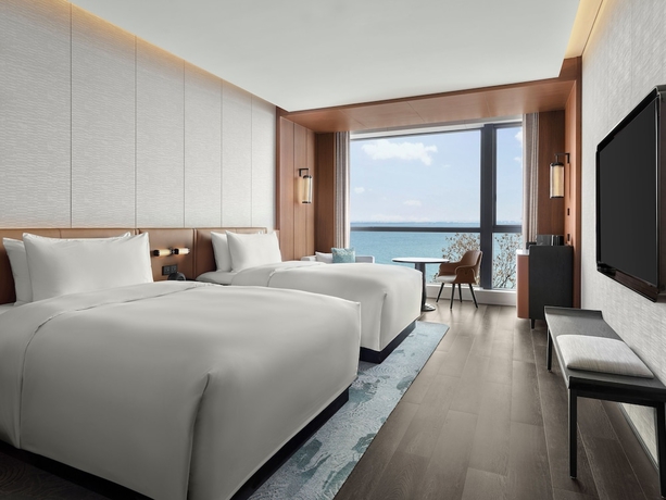Imagen de la habitación del Hotel Sheraton Suzhou Yangcheng Lake. Foto 4