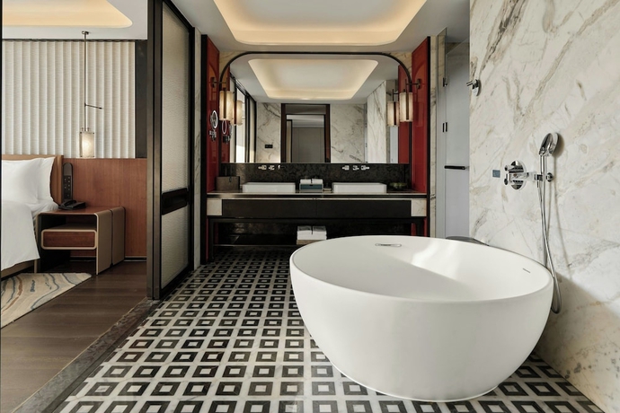 Imagen de la habitación del Hotel Sheraton Suzhou Yangcheng Lake. Foto 7
