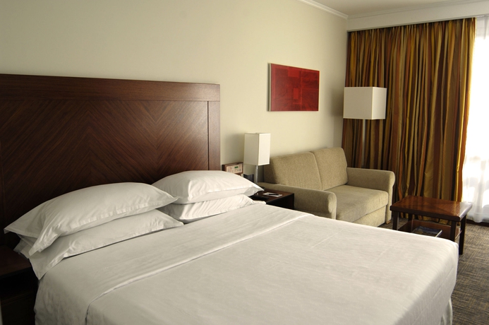 Imagen de la habitación del Hotel Sheraton Tel Aviv. Foto 2