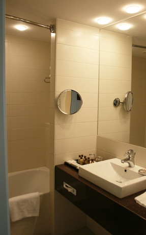 Imagen de la habitación del Hotel Sheraton Tel Aviv. Foto 13