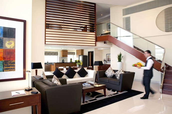 Imagen de los interiores del Hotel Sheraton The Walk, Dubai. Foto 3