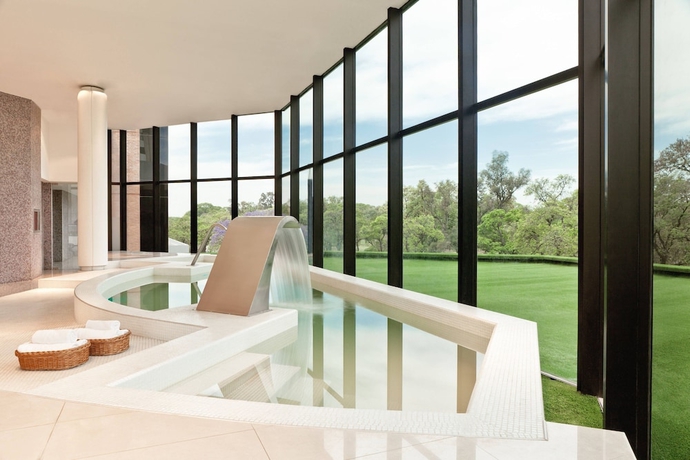 Imagen de la piscina del Hotel Sheraton Tucuman. Foto 19