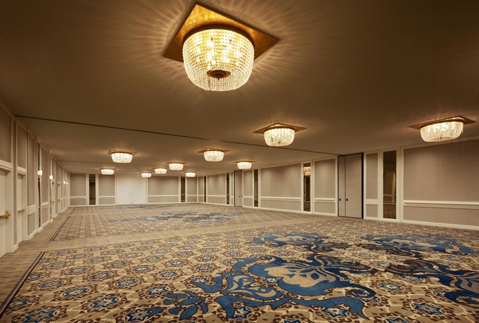 Imagen de los interiores del Hotel Sheraton Universal. Foto 12