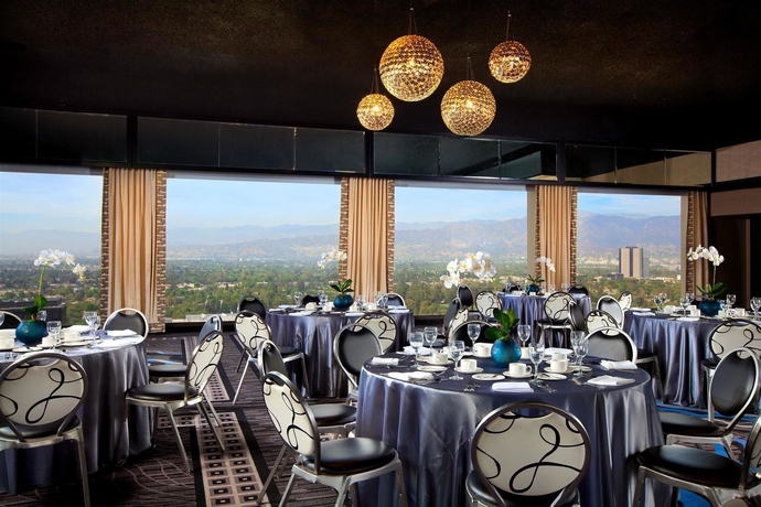 Imagen de los interiores del Hotel Sheraton Universal. Foto 14