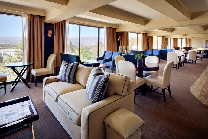 Imagen del bar/restaurante del Hotel Sheraton Universal. Foto 6