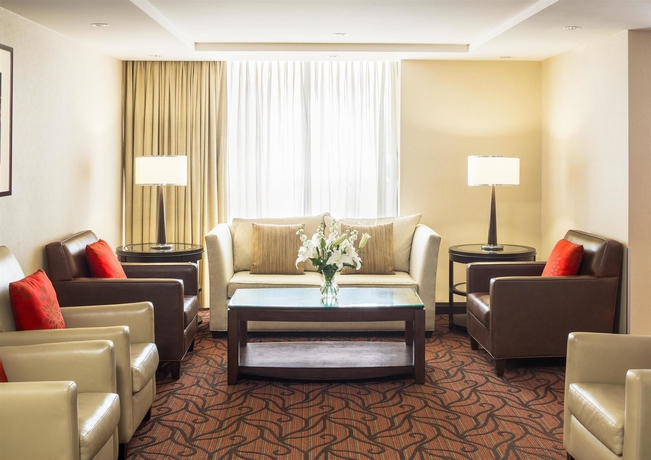 Imagen de los interiores del Hotel Sheraton Vancouver Airport. Foto 10
