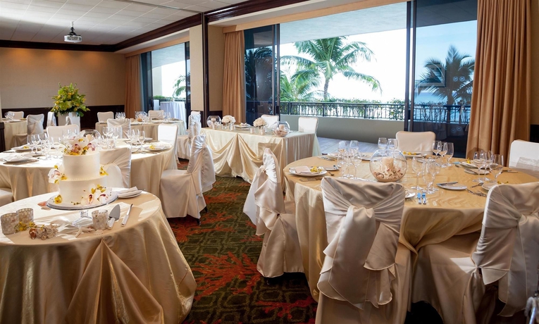 Imagen de los interiores del Hotel Sheraton Waikiki. Foto 12