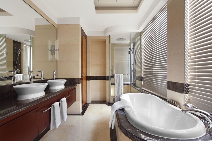 Imagen de la habitación del Hotel Sheraton Wenzhou. Foto 8