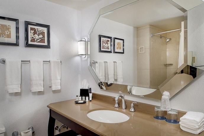 Imagen de la habitación del Hotel Sheraton Westport Plaza St. Louis. Foto 2