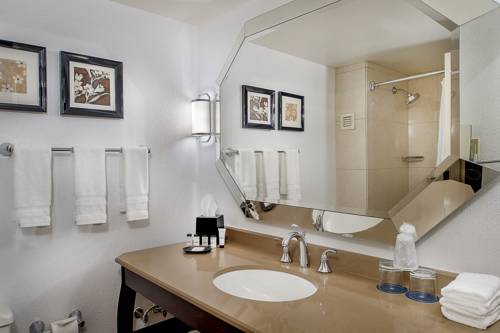 Imagen de la habitación del Hotel Sheraton Westport Plaza St. Louis. Foto 8