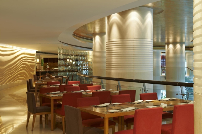 Imagen del bar/restaurante del Hotel Sheraton Xiamen. Foto 5