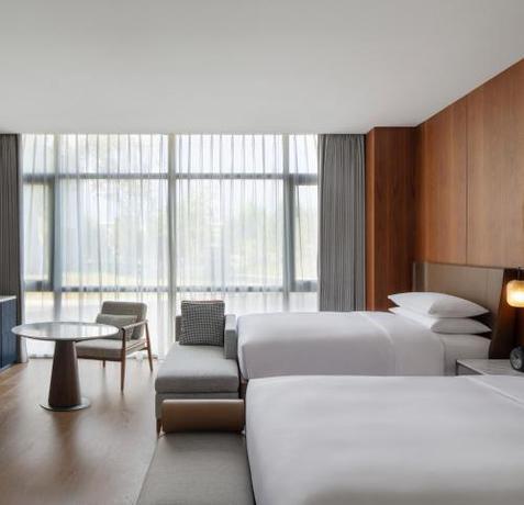 Imagen de la habitación del Hotel Sheraton Xuzhou. Foto 15