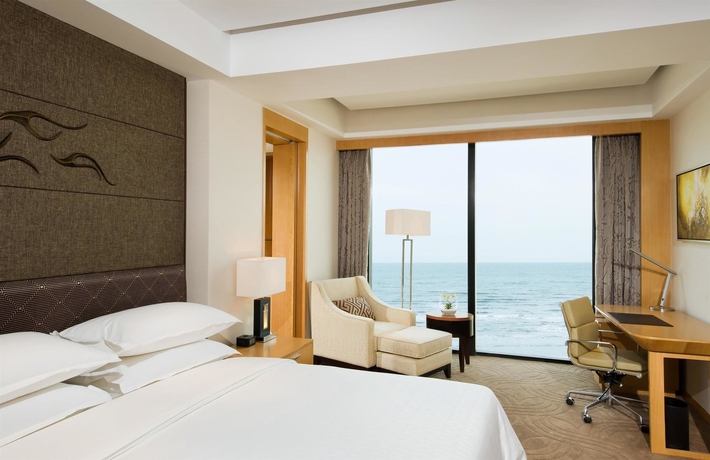 Imagen de la habitación del Hotel Sheraton Yantai Golden Beach Resort. Foto 1