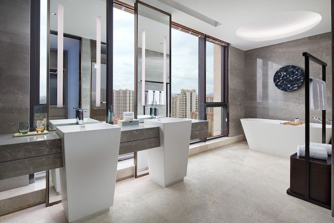 Imagen de la habitación del Hotel Sheraton Yunfu Xinxing. Foto 14