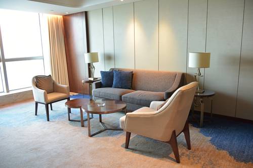 Imagen de la habitación del Hotel Sheraton Zhanjiang. Foto 7