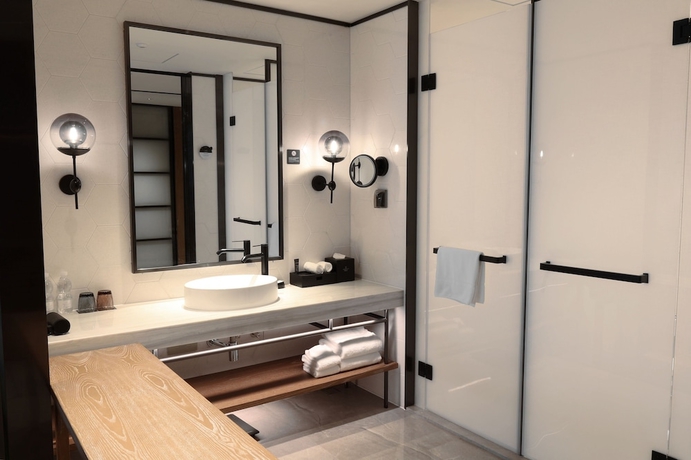 Imagen de la habitación del Hotel Sheraton Zhaoqing Dinghu. Foto 6