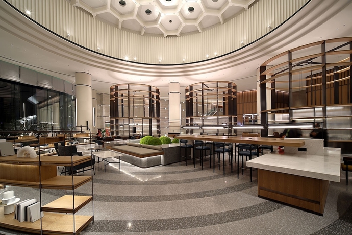 Imagen de los interiores del Hotel Sheraton Zhaoqing Dinghu. Foto 13