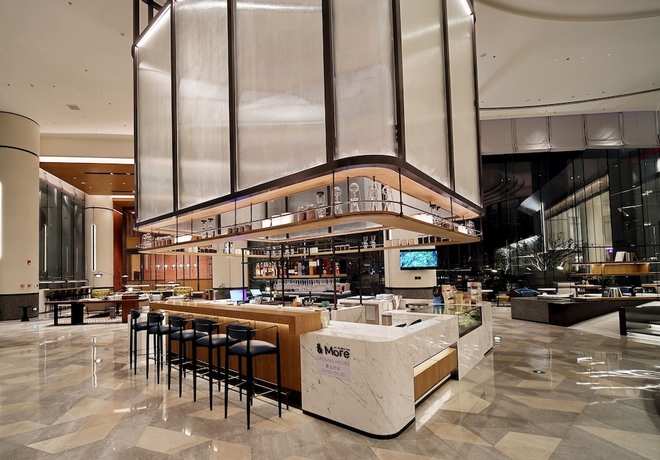 Imagen de los interiores del Hotel Sheraton Zhaoqing Dinghu. Foto 14