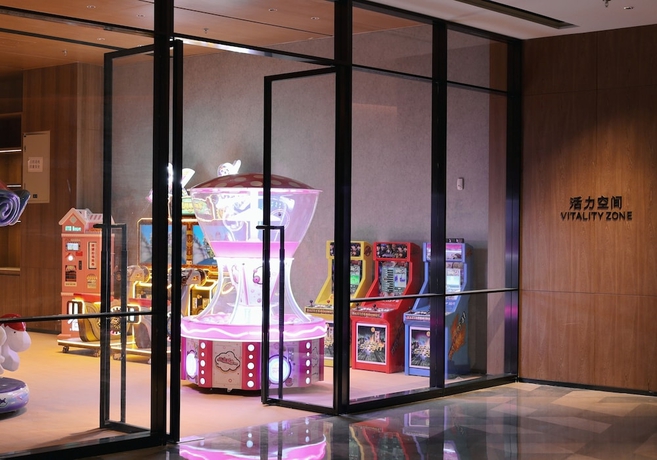 Imagen de los interiores del Hotel Sheraton Zhaoqing Dinghu. Foto 16