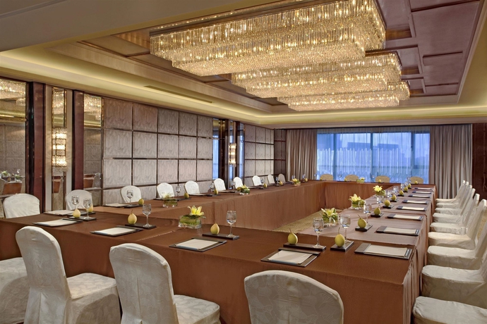 Imagen de los interiores del Hotel Sheraton Zhongshan. Foto 14