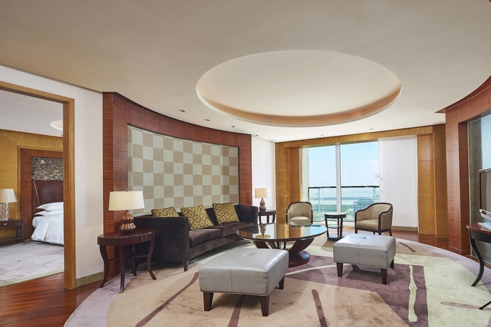 Imagen de la habitación del Hotel Sheraton Zhoushan. Foto 12