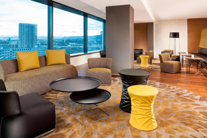 Imagen de los interiores del Hotel Sheraton Zurich. Foto 18