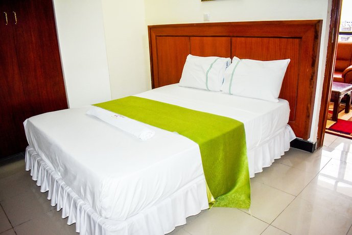 Imagen de la habitación del Hotel Sheratton Regency. Foto 16