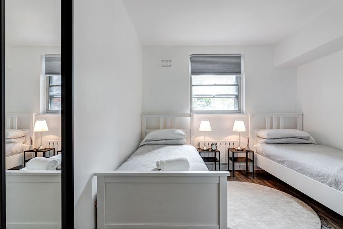 Imagen de la habitación del Hotel Sherborne Court. Foto 14