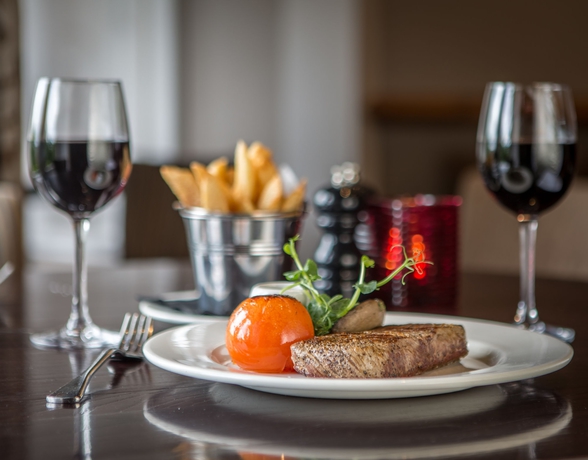 Imagen del bar/restaurante del Hotel Sherbrooke Castle. Foto 3