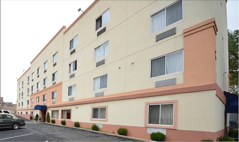 Imagen general del Hotel Sheridan, Bronx. Foto 5