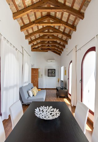 Imagen de la habitación del Hotel Sherry Center Apartments. Foto 5