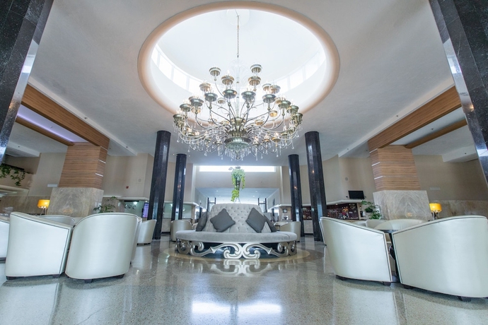 Imagen de los interiores del Hotel Sherry Fontenac Oceanfront. Foto 19