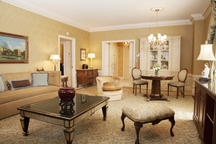 Imagen de la habitación del Hotel Sherry Netherland. Foto 12