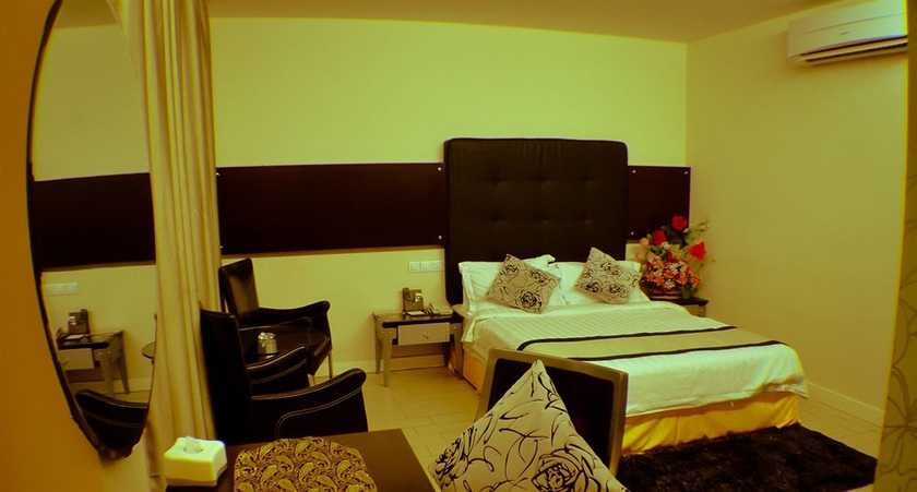 Imagen de la habitación del Hotel Shervinton Executive Boutique. Foto 10
